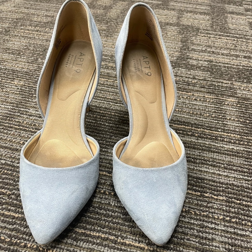 Apt 9 blue heels